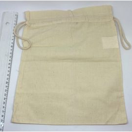 BOMBAŽNA VREČKA BEŽ BARVE, 25x32 - ZA DARILA IN SHRANJEVANJE